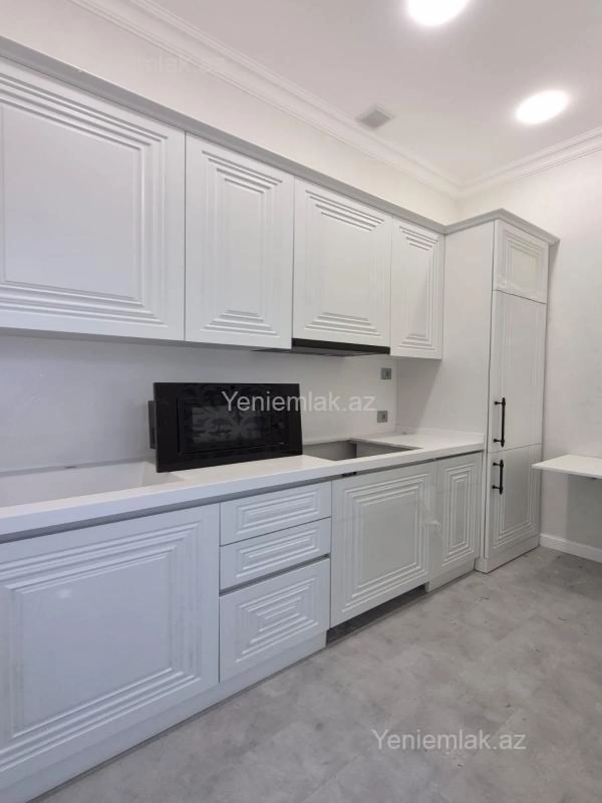 Satılır 2 otaqlı yeni tikili 68 m²