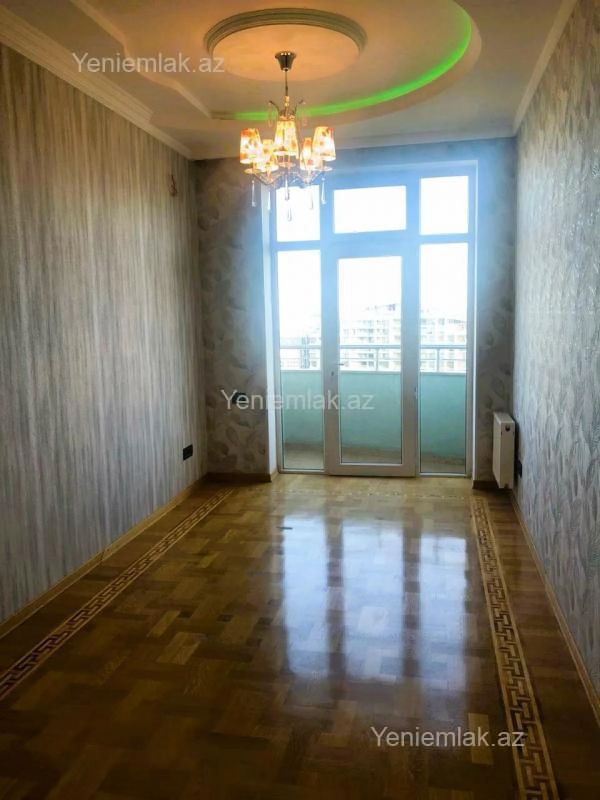 Satılır 4 otaqlı yeni tikili 220 m²
