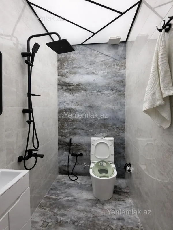 Satılır 3 otaqlı yeni tikili 158 m²