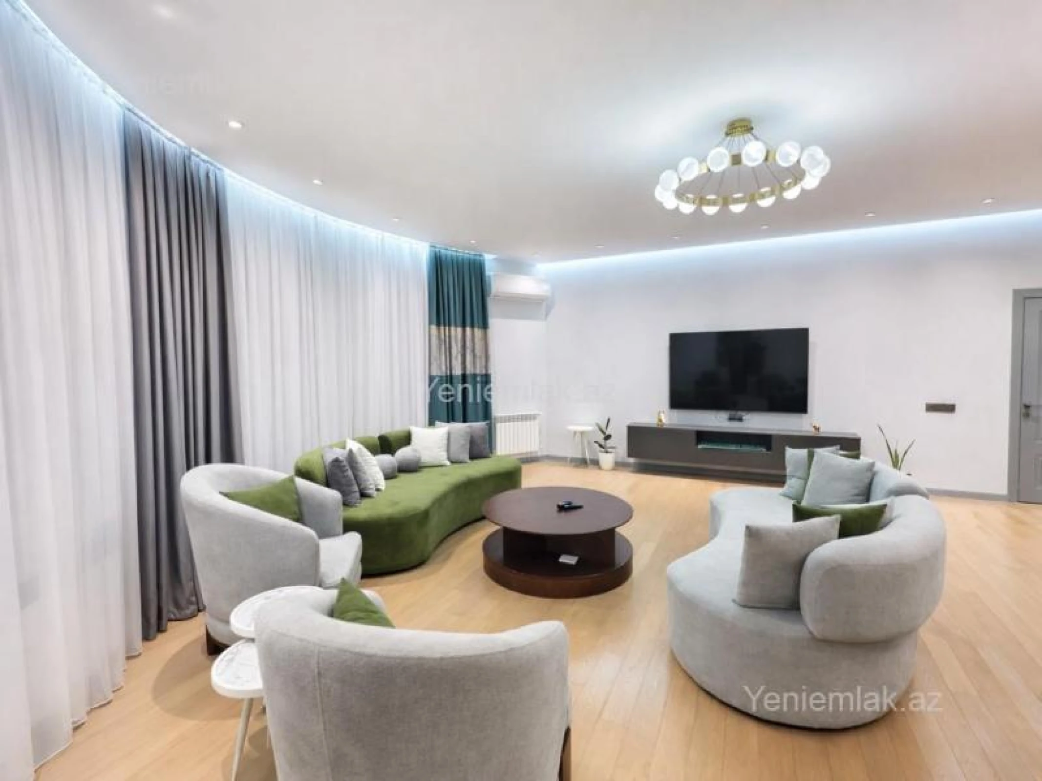 Satılır 3 otaqlı yeni tikili 158 m²