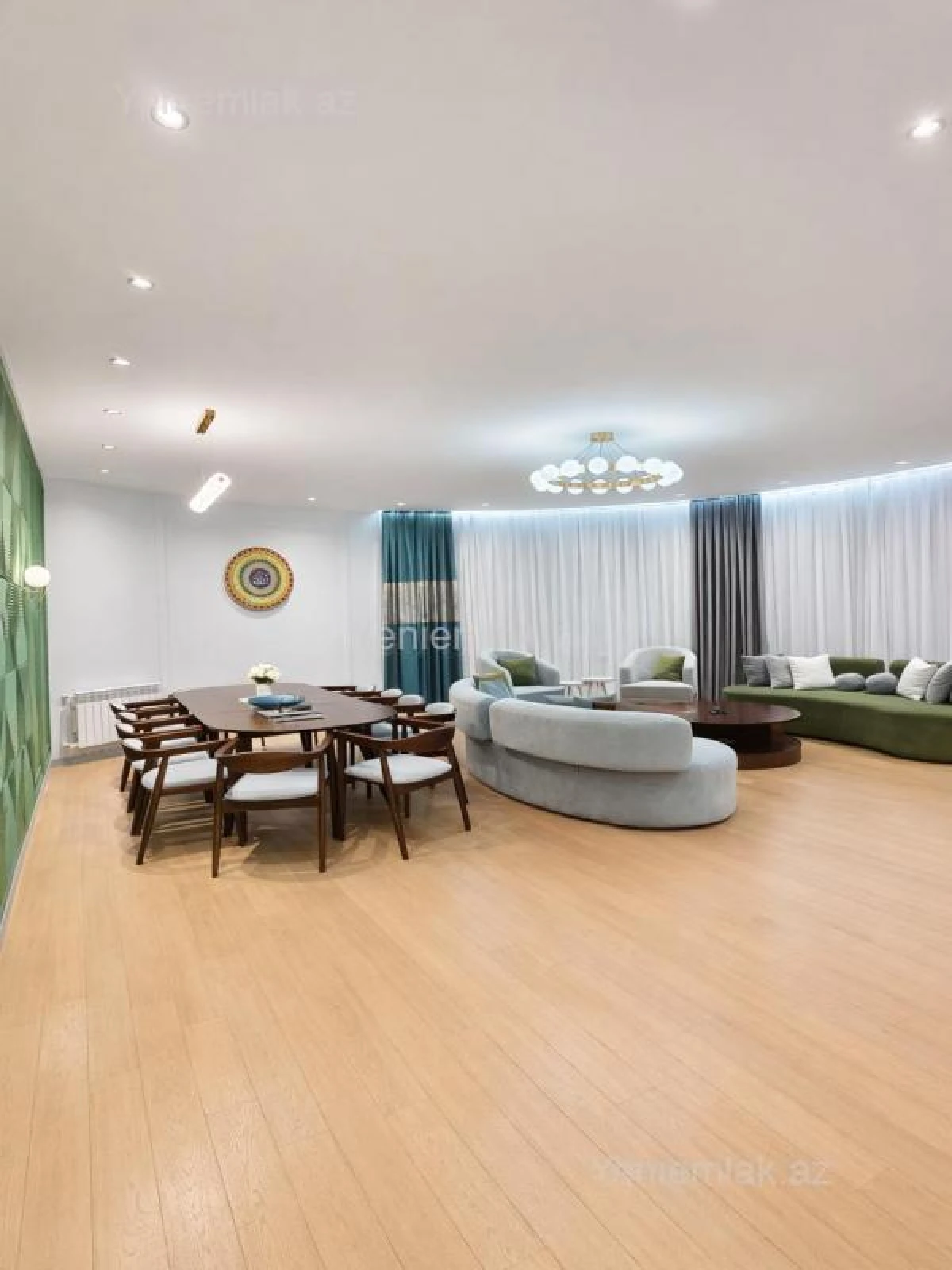 Satılır 3 otaqlı yeni tikili 158 m²