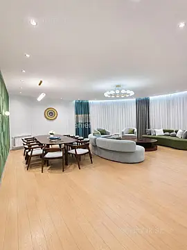 Satılır 3 otaqlı yeni tikili 158 m²