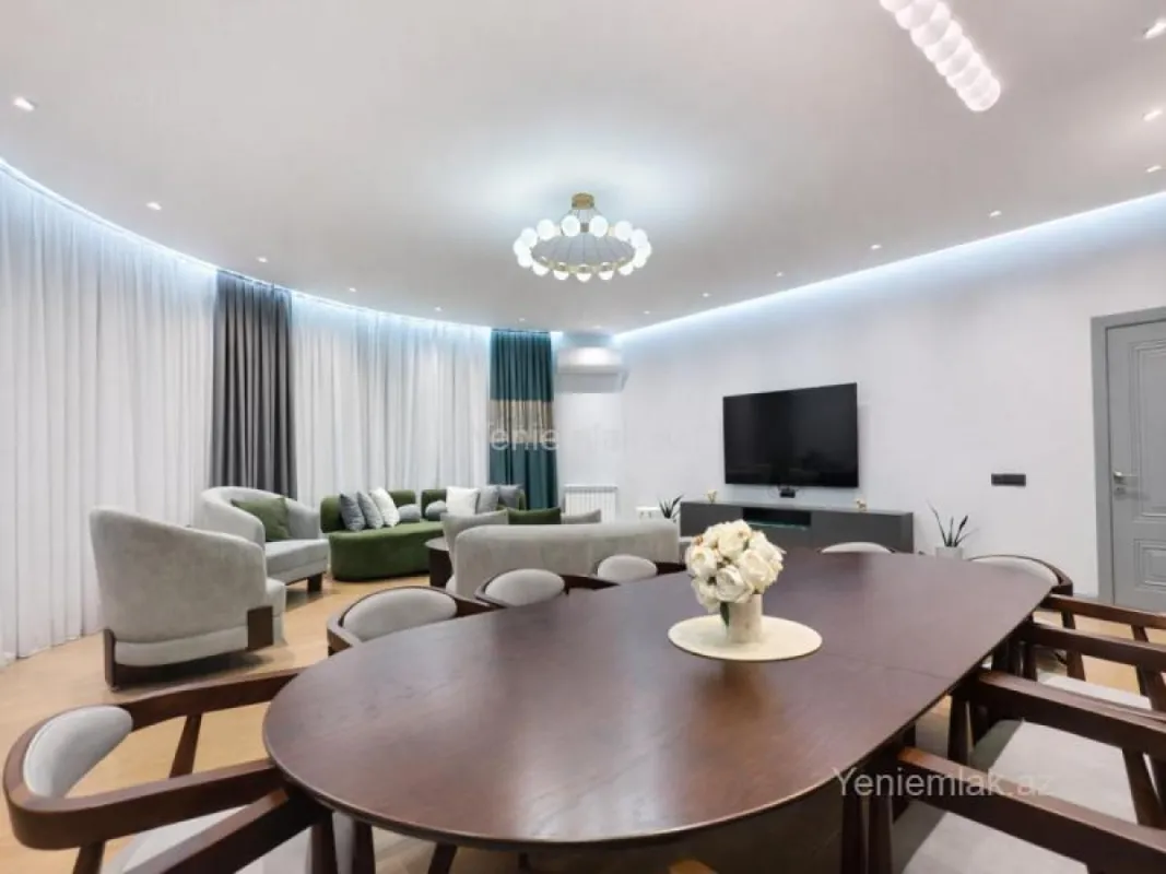 Satılır 3 otaqlı yeni tikili 158 m²