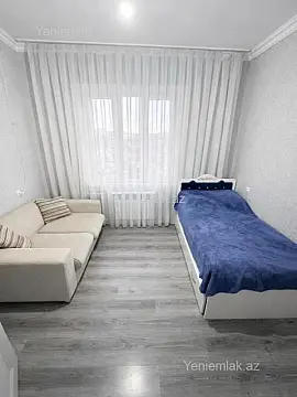 Satılır 4 otaqlı köhnə tikili 110 m²