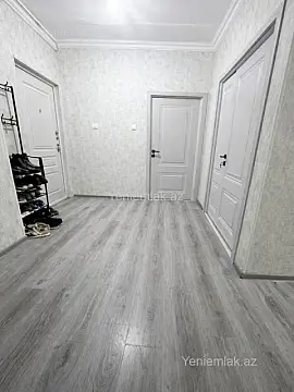 Satılır 4 otaqlı köhnə tikili 110 m²