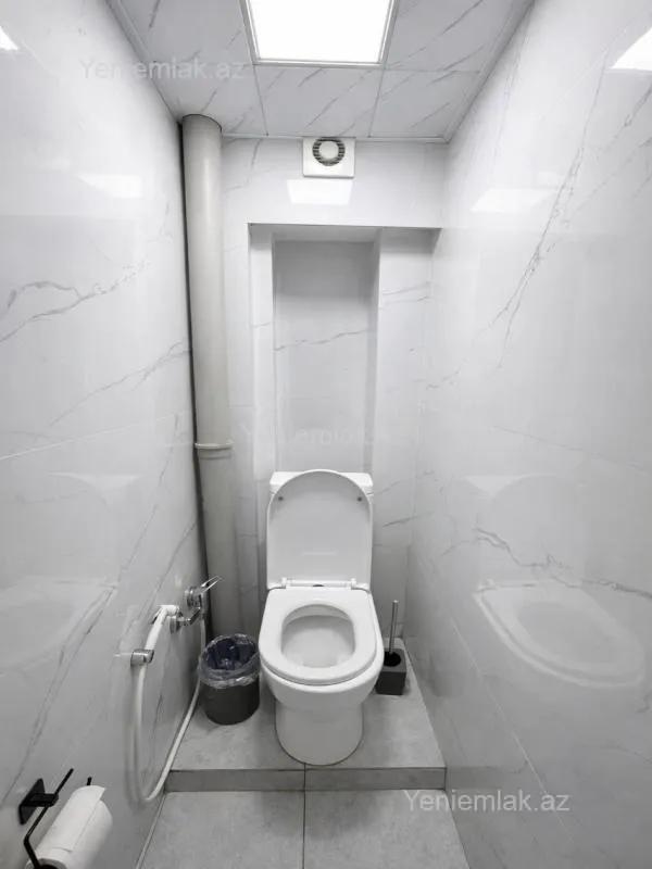 Satılır 4 otaqlı köhnə tikili 110 m²