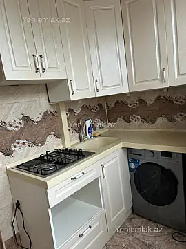 Satılır 2 otaqlı köhnə tikili 60 m²