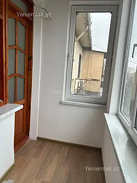 Satılır 2 otaqlı köhnə tikili 60 m²