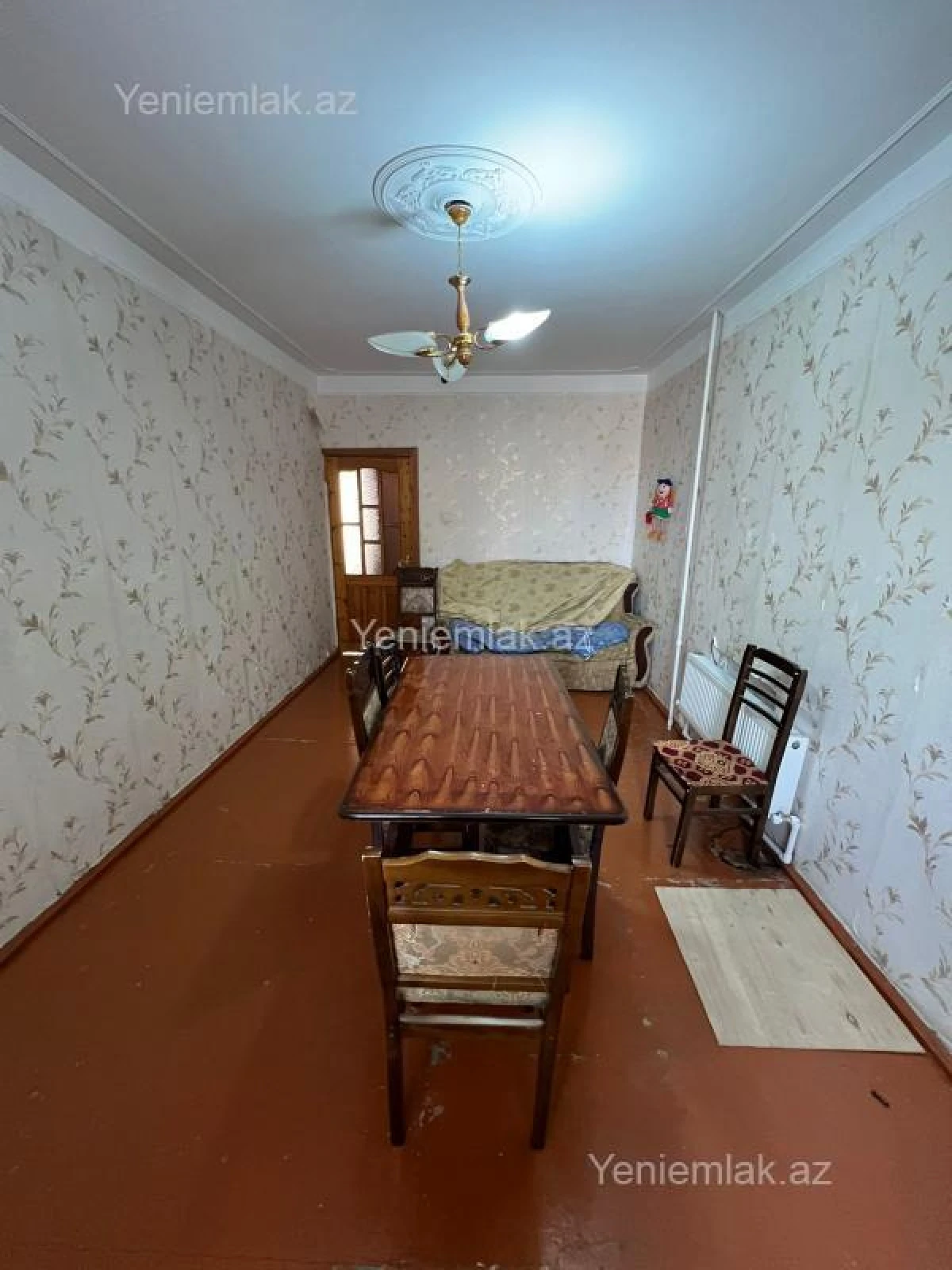 Satılır 3 otaqlı köhnə tikili 55 m²