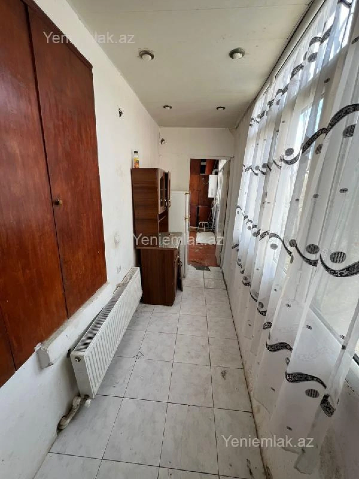 Satılır 3 otaqlı köhnə tikili 55 m²