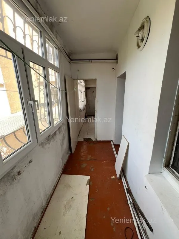 Satılır 3 otaqlı köhnə tikili 55 m²