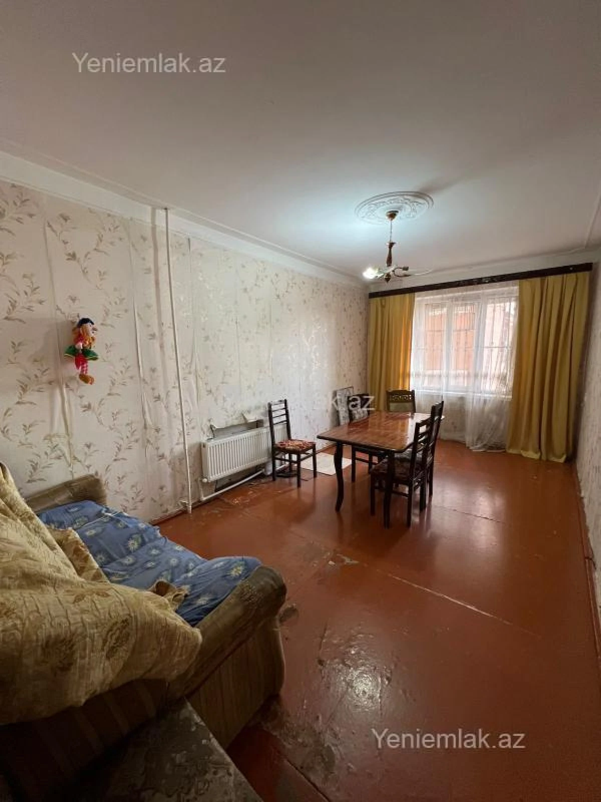 Satılır 3 otaqlı köhnə tikili 55 m²