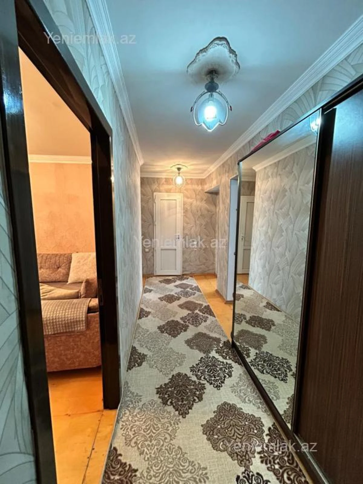 Satılır 3 otaqlı köhnə tikili 80 m²