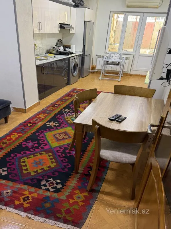 Satılır 5 otaqlı həyət evi 77 m²