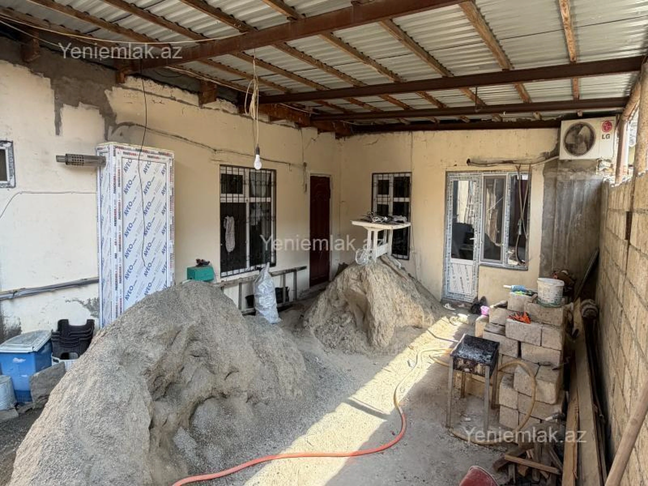 Satılır 5 otaqlı həyət evi 77 m²