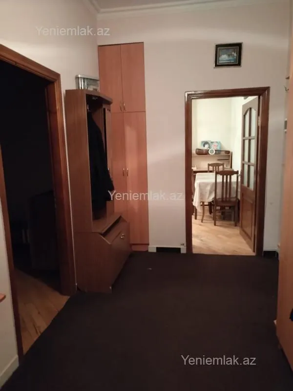 Satılır 2 otaqlı yeni tikili 84 m²