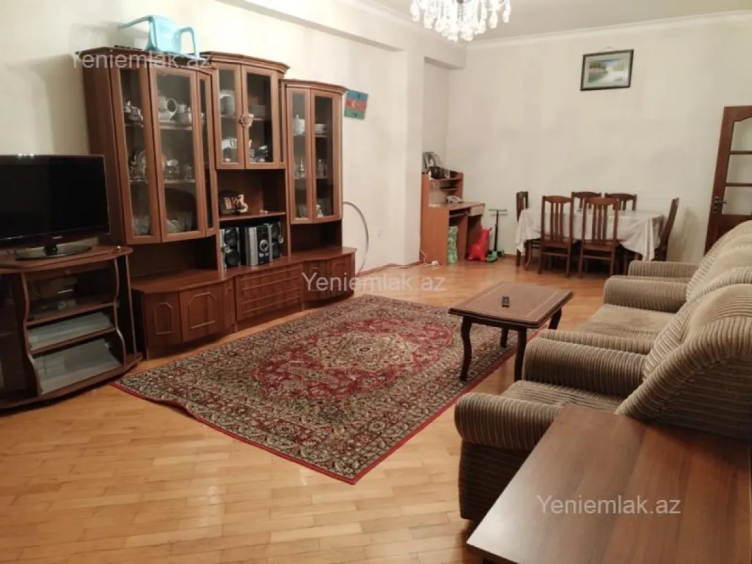 Satılır 2 otaqlı yeni tikili 84 m²