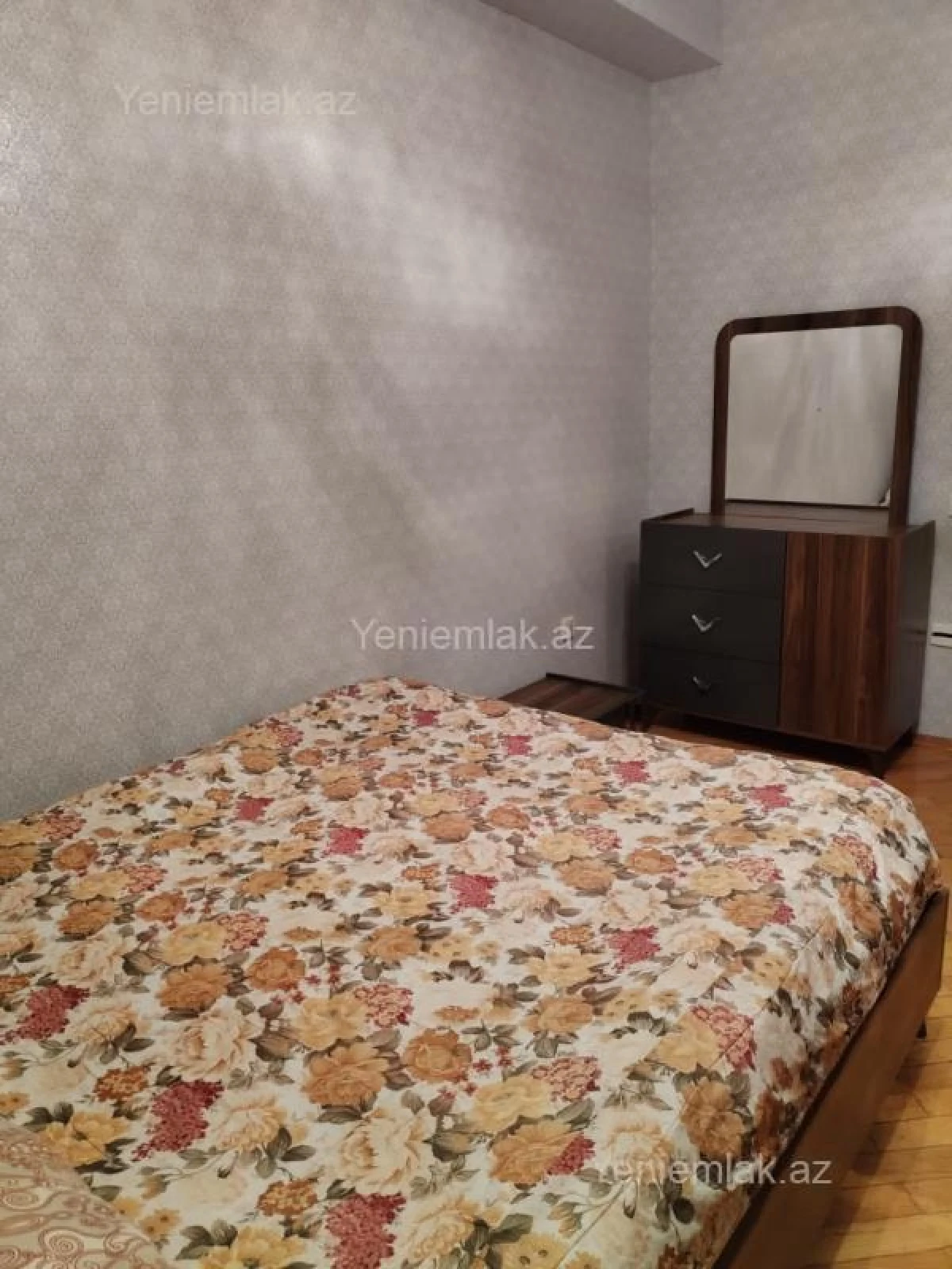 Satılır 2 otaqlı yeni tikili 84 m²