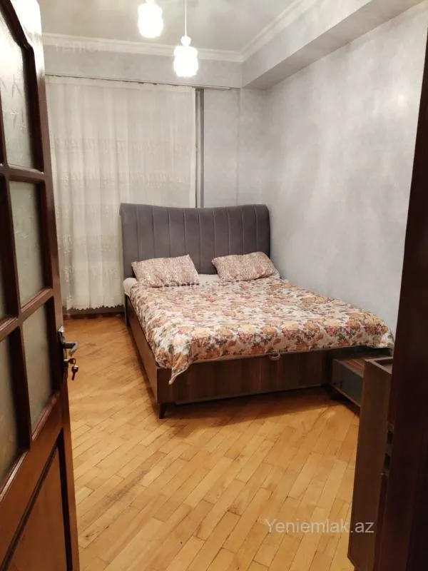 Satılır 2 otaqlı yeni tikili 84 m²