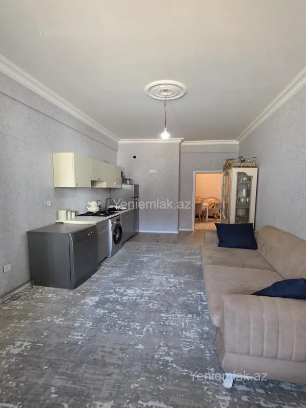 Satılır 2 otaqlı yeni tikili 81 m²