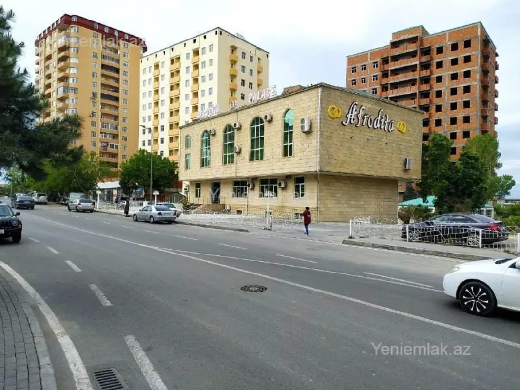 Satılır 2 otaqlı yeni tikili 90 m²