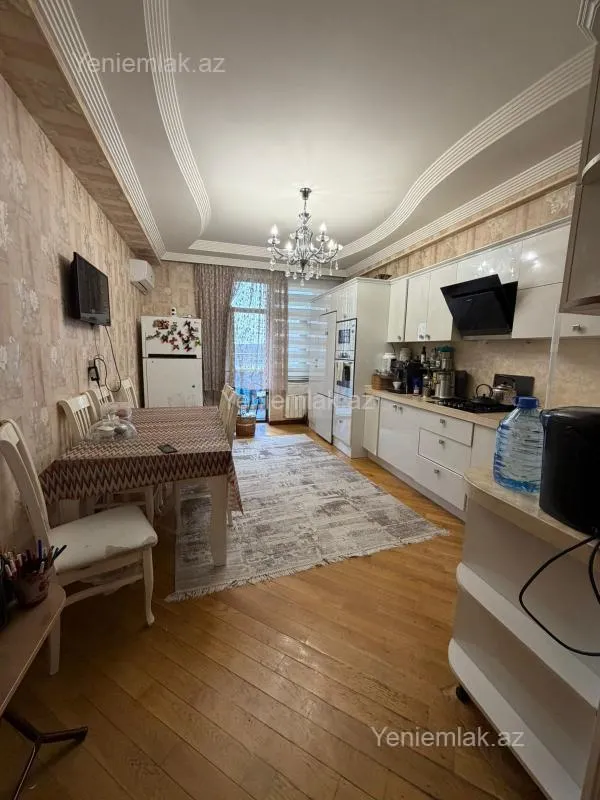 Satılır 3 otaqlı yeni tikili 149 m²