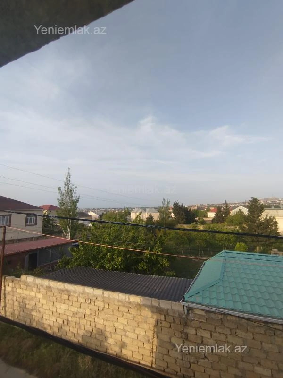 Satılır 4 otaqlı həyət evi 120 m²