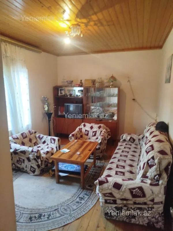 Satılır 4 otaqlı həyət evi 120 m²