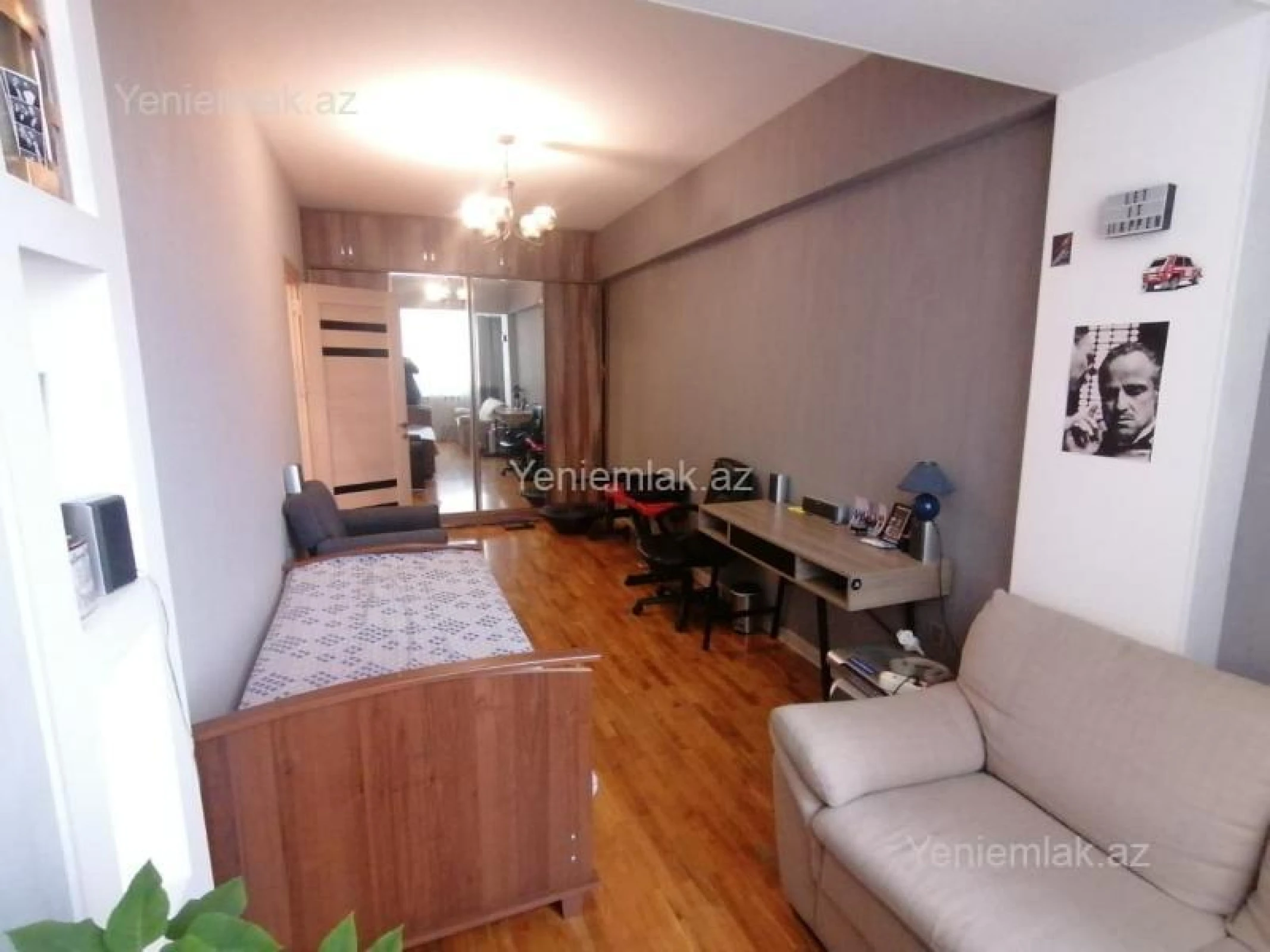 Satılır 3 otaqlı köhnə tikili 85 m²