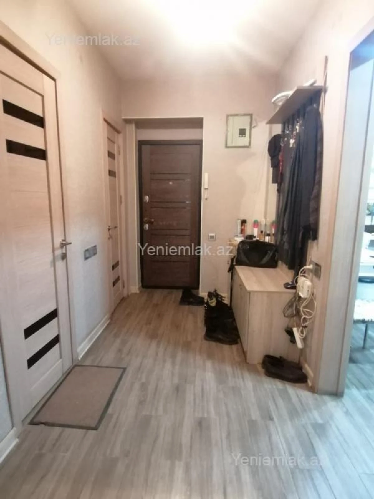 Satılır 3 otaqlı köhnə tikili 85 m²