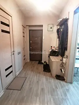 Satılır 3 otaqlı köhnə tikili 85 m²