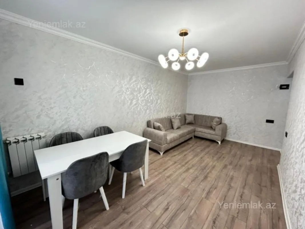 Satılır 1 otaqlı köhnə tikili 40 m²