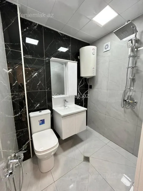 Satılır 1 otaqlı köhnə tikili 40 m²