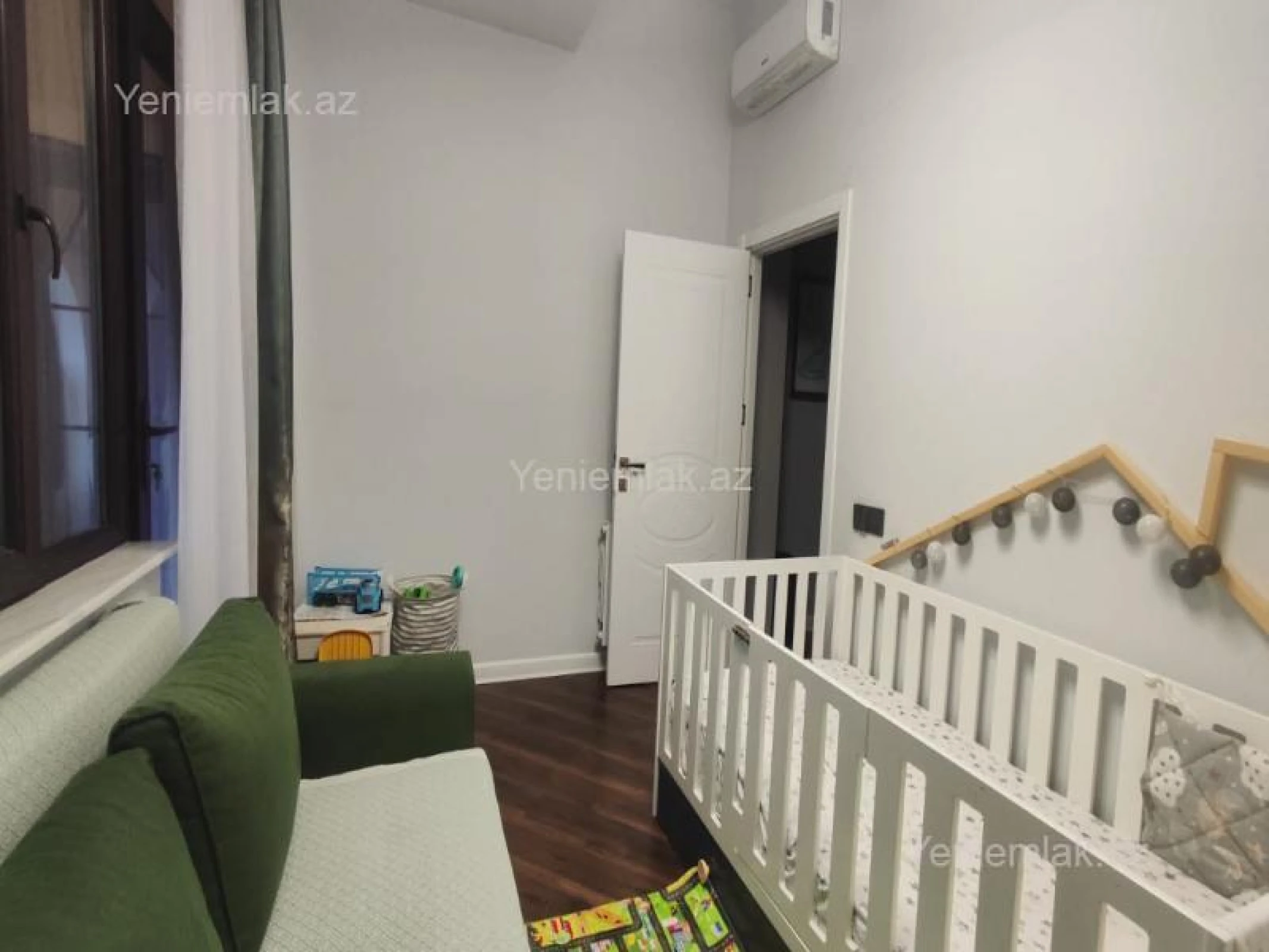 Satılır 3 otaqlı yeni tikili 90 m²