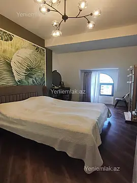 Satılır 3 otaqlı yeni tikili 90 m²