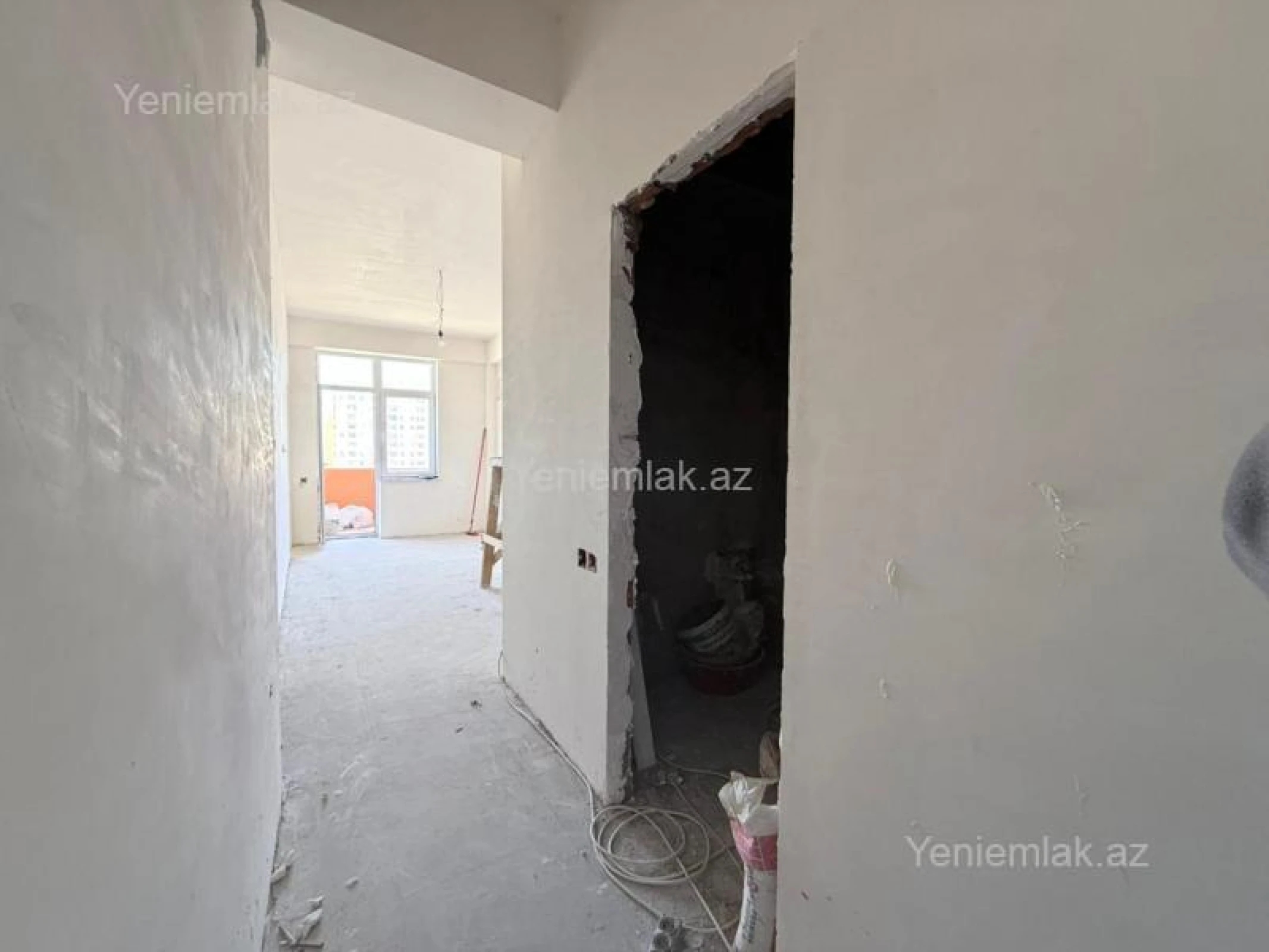 Satılır 3 otaqlı yeni tikili 48 m²