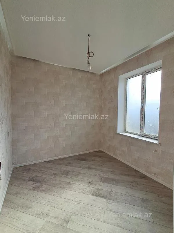 Satılır 5 otaqlı həyət evi 220 m²