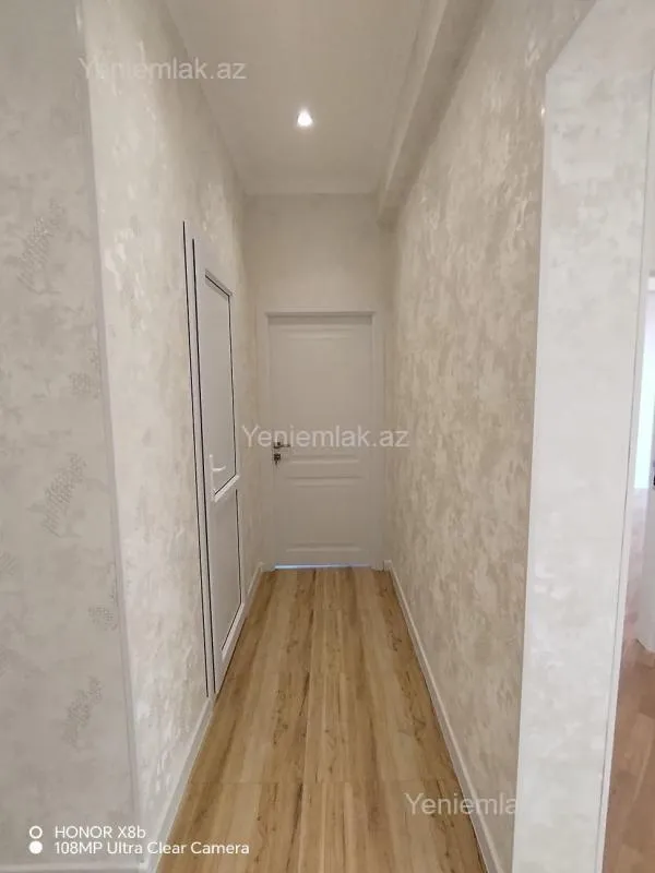 Satılır 2 otaqlı yeni tikili 80 m²