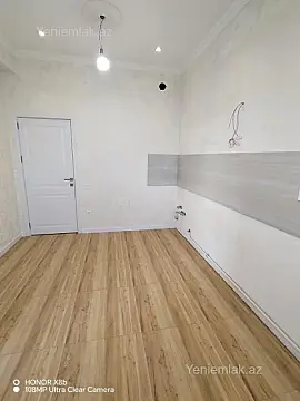 Satılır 2 otaqlı yeni tikili 80 m²