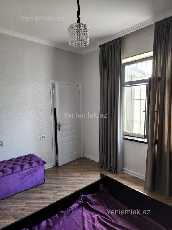 Satılır 4 otaqlı həyət evi 180 m²