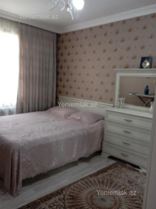 Satılır 3 otaqlı köhnə tikili 72 m²