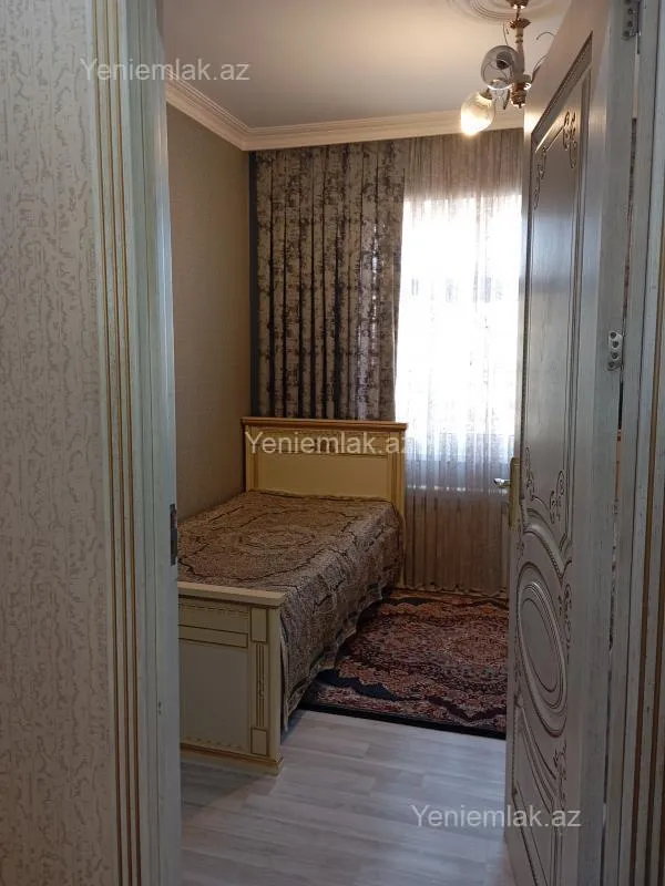 Satılır 3 otaqlı köhnə tikili 72 m²