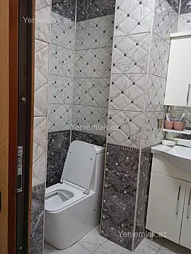 Satılır 3 otaqlı köhnə tikili 72 m²