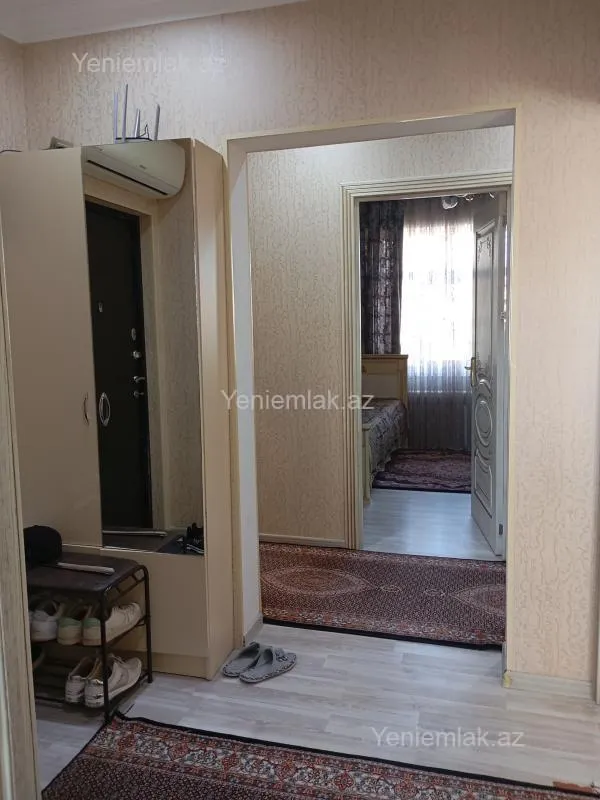 Satılır 3 otaqlı köhnə tikili 72 m²