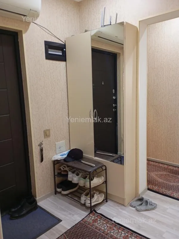 Satılır 3 otaqlı köhnə tikili 72 m²
