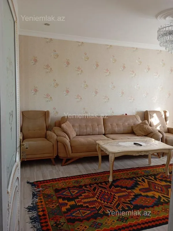 Satılır 3 otaqlı köhnə tikili 72 m²