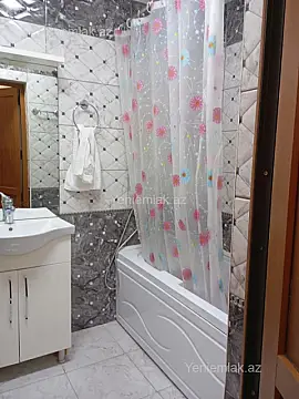 Satılır 3 otaqlı köhnə tikili 72 m²