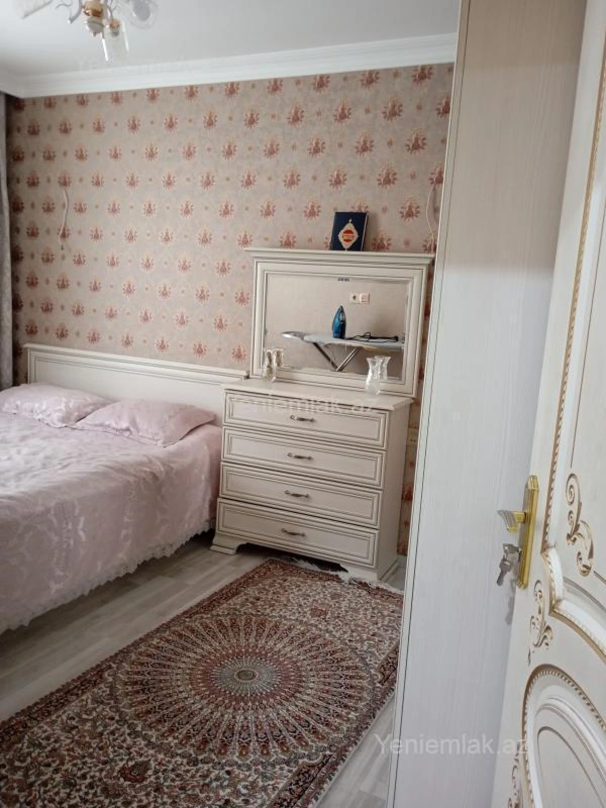 Satılır 3 otaqlı köhnə tikili 72 m²