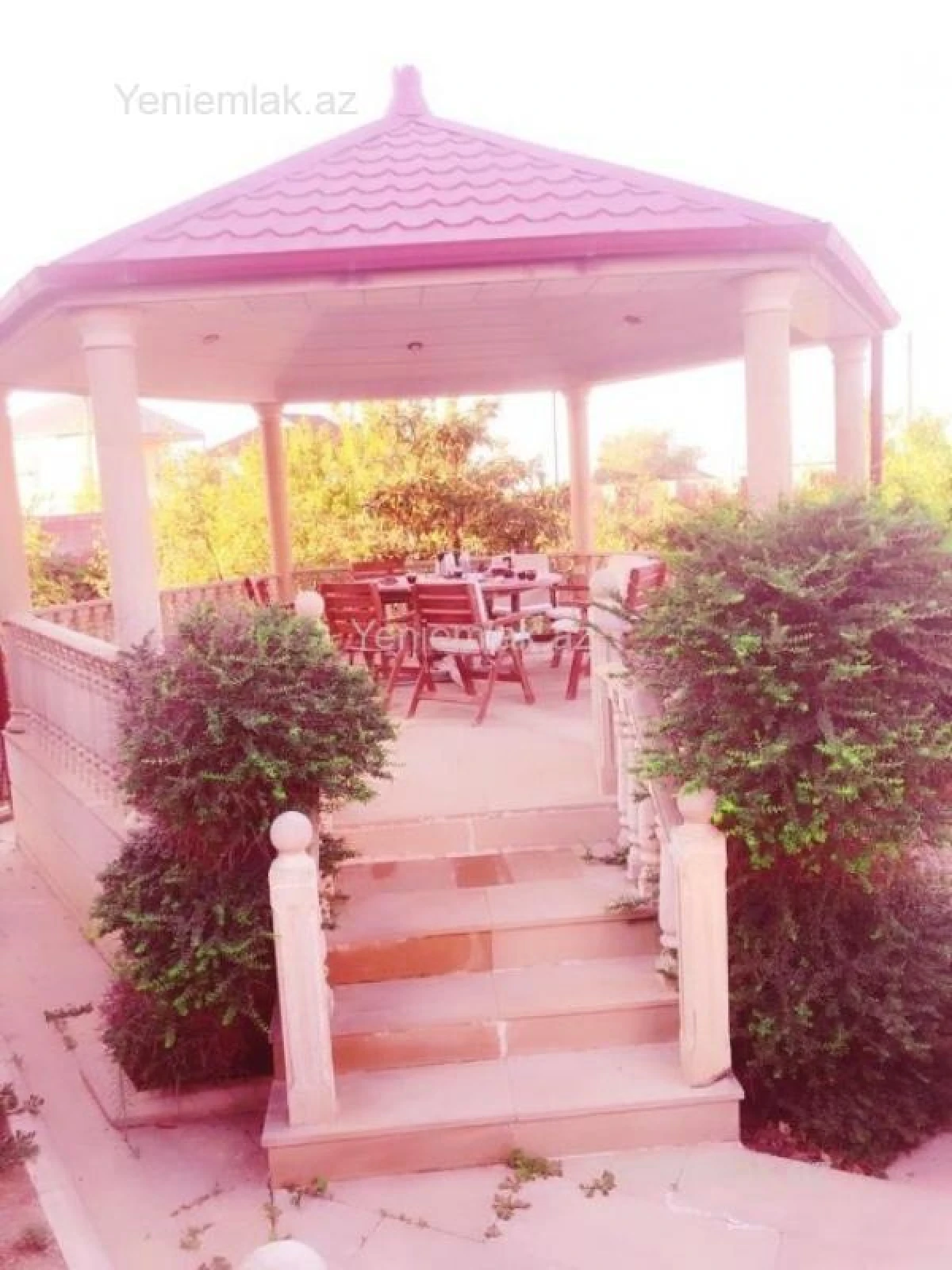 Satılır 7 otaqlı həyət evi 250 m²