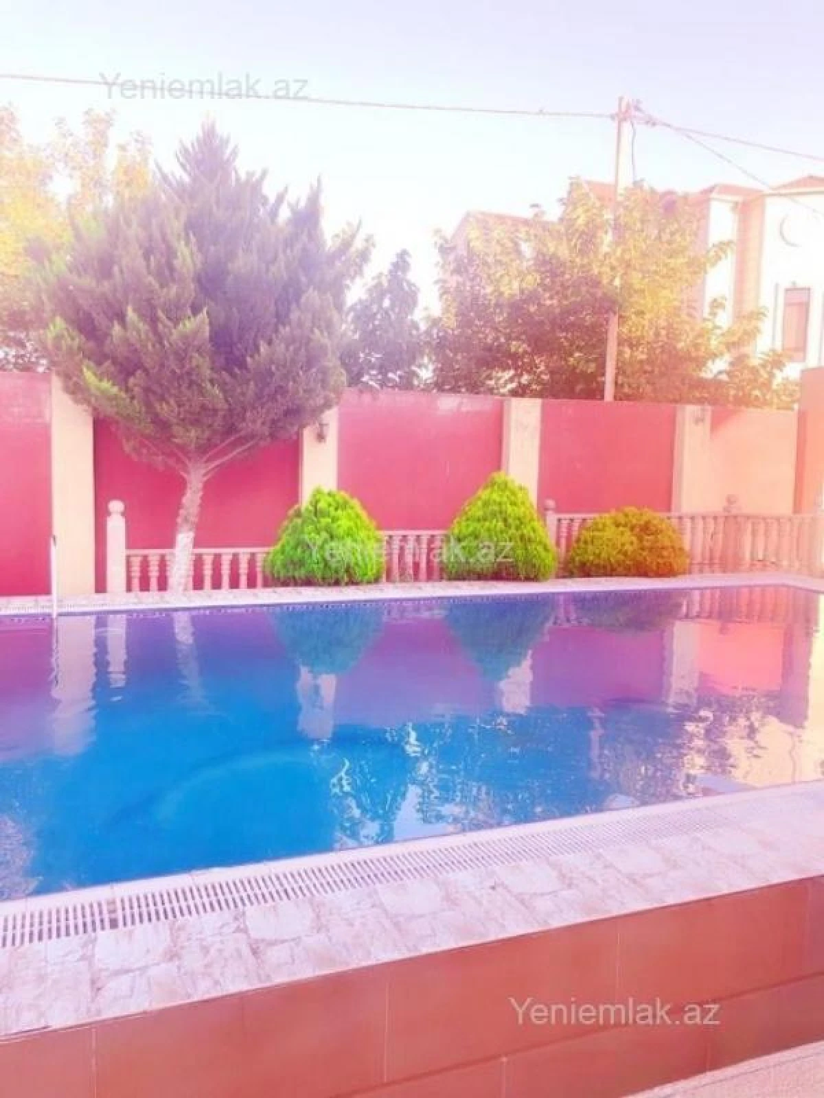 Satılır 7 otaqlı həyət evi 250 m²